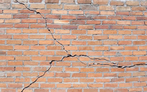 Cracked Brick Repair in Federal Way